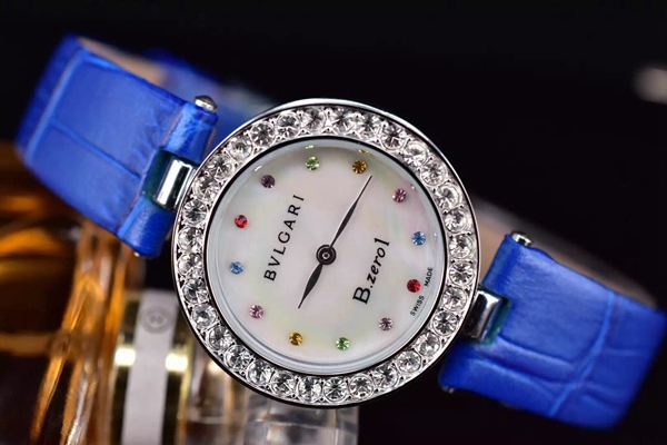 ブルガリ時計正面デザイン